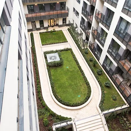 Apartment King Suites With Private Garage *