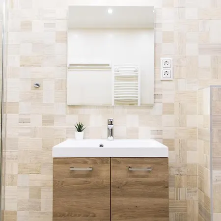 King Suites With Private Garage Βουδαπέστη