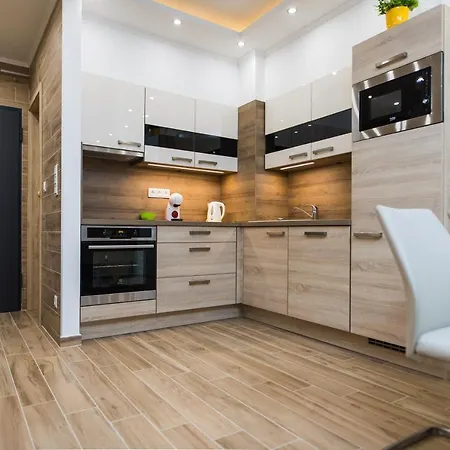 King Suites With Private Garage * Βουδαπέστη