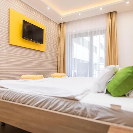 Διαμέρισμα King Suites With Private Garage